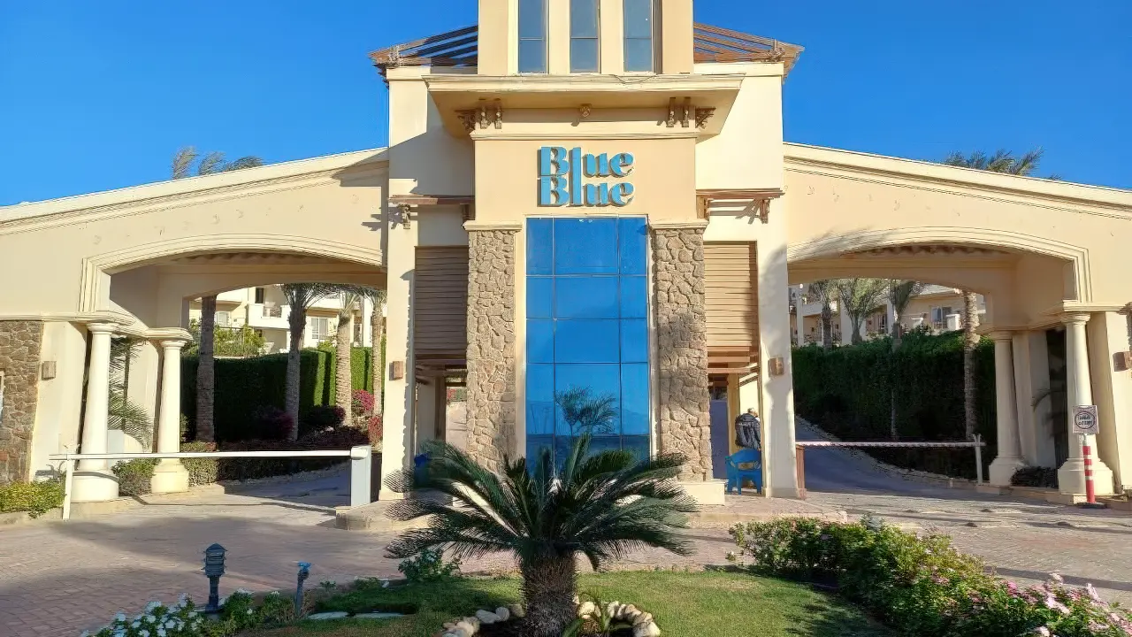 La Cabana Blue Blue